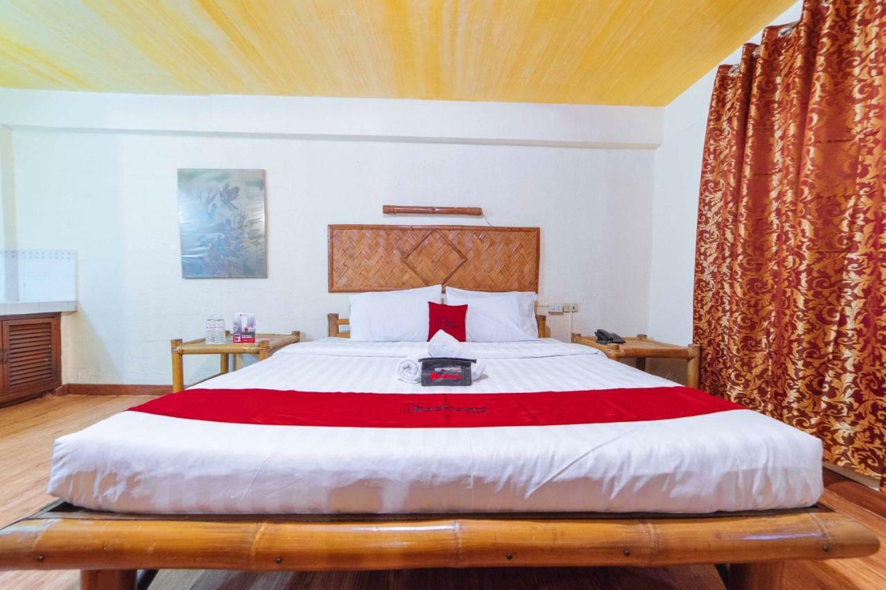 เรดดอร์ซ พรีเมียม แอท คล้าร์กวิว อังเฆลิสซิตี้ Hotel อังเฮเลส ภายนอก รูปภาพ